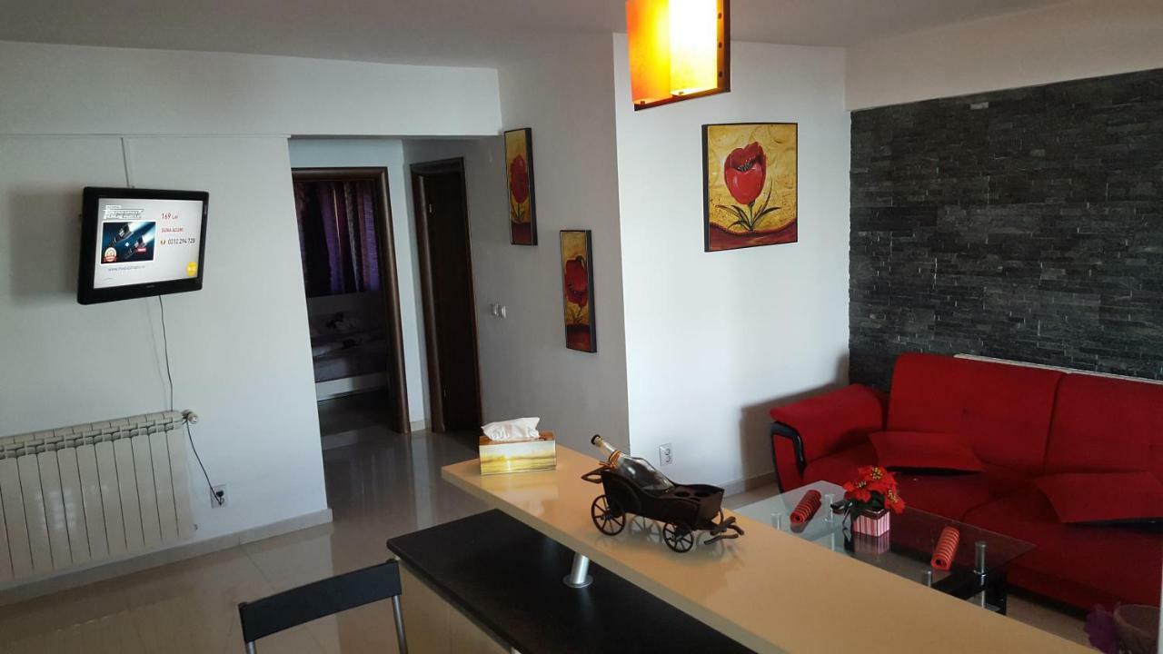 Apartament Lenus'K Apartment Букурещ Екстериор снимка